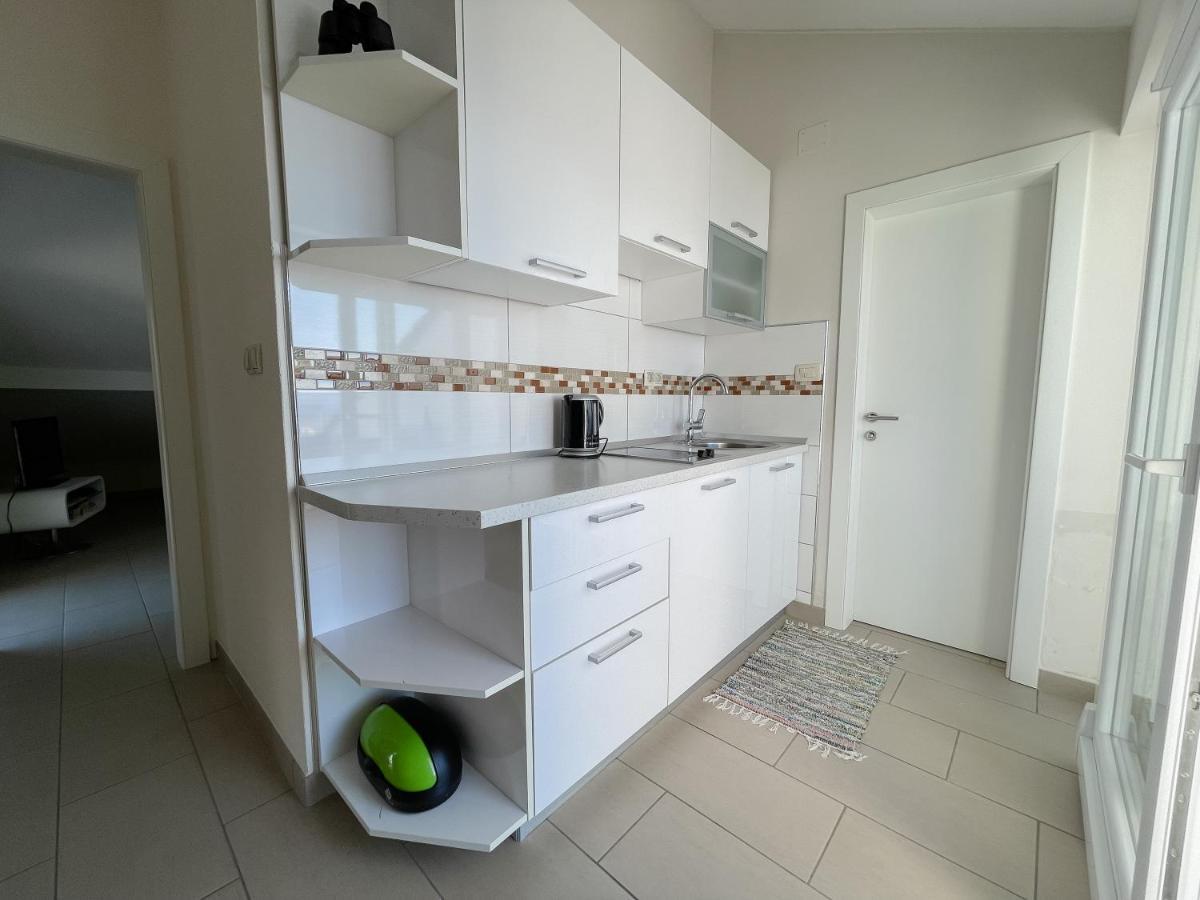 Ferienhaus Ivanka Apartment Trogir Exterior photo